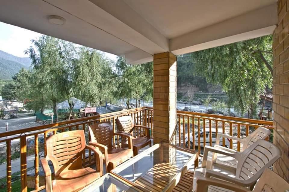 Himalayan Hill Queen Resort, Manali M98160-43400 Eksteriør billede