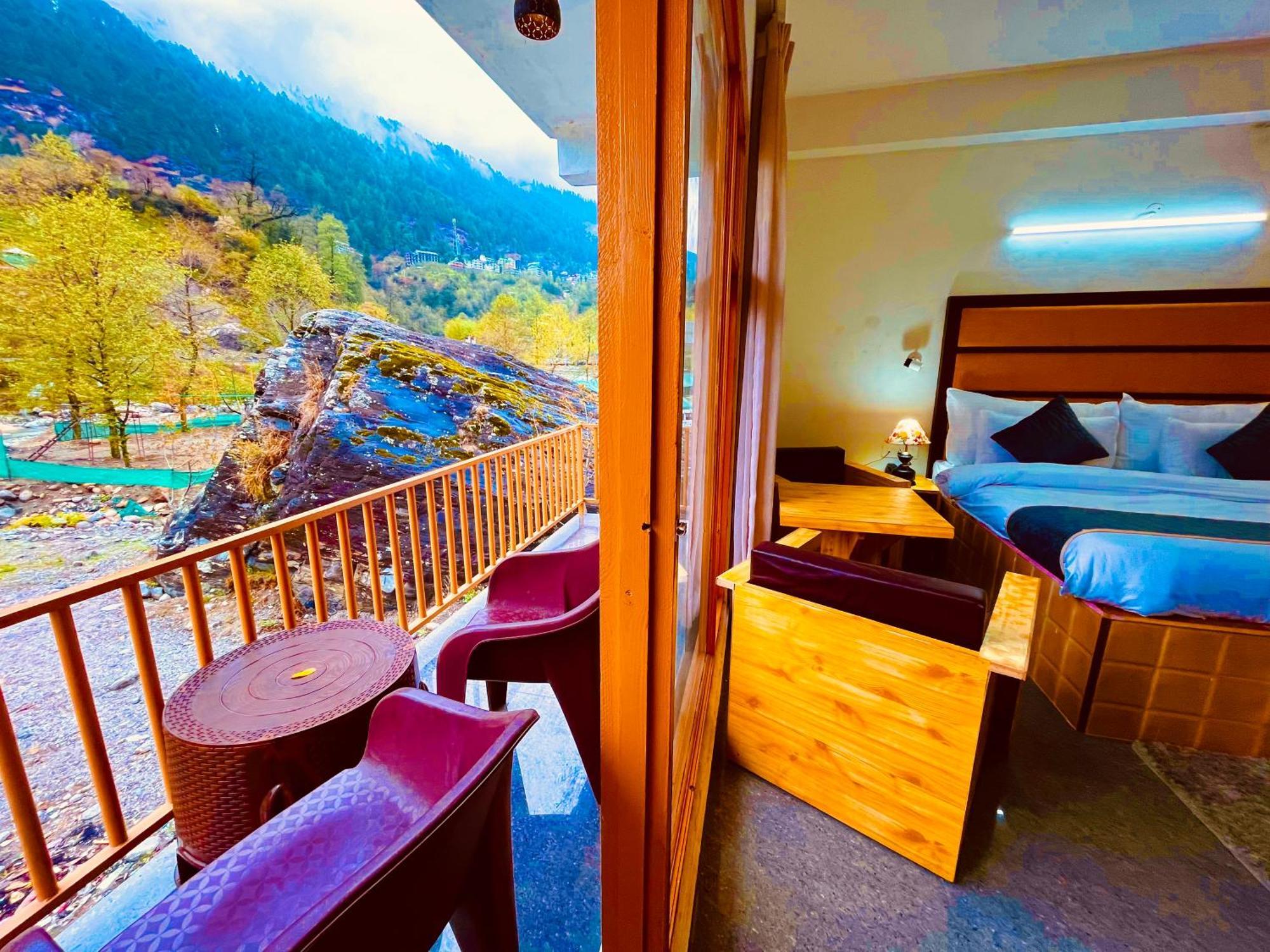 Himalayan Hill Queen Resort, Manali M98160-43400 Eksteriør billede